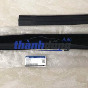 gioăng trượt kính trước trái ford ecosport 2017