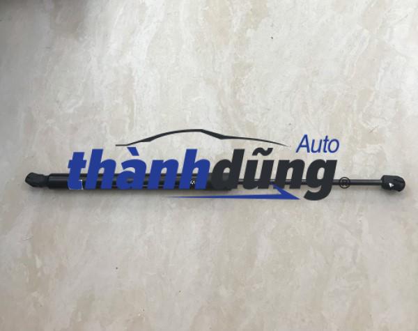 ti chống cốp hậu xe audi q7 2009