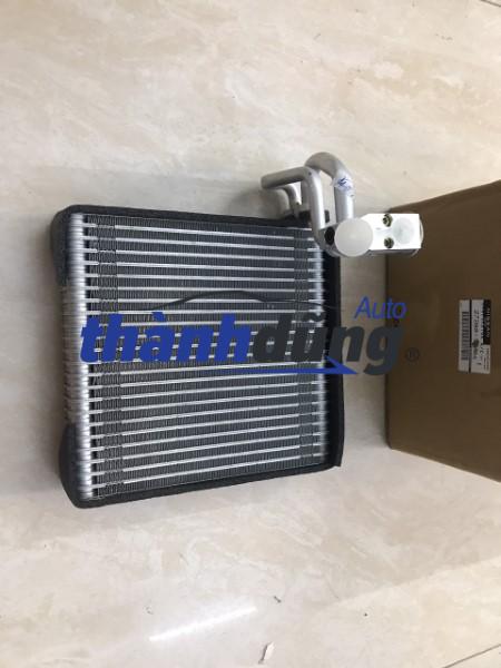 dàn lạnh trong xe nissan almera 2021