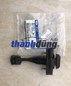 hạn chế cánh cửa sau phải ford ranger 2017