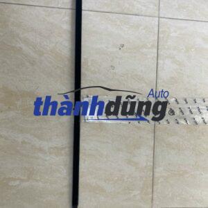 NẸP CHÂN KÍNH NGOÀI KIA SOLUTO 2018-2023 | 82210H7000