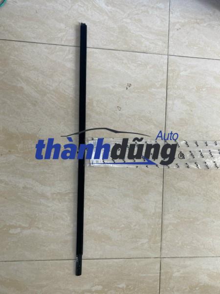NẸP CHÂN KÍNH NGOÀI KIA SOLUTO 2018-2023 | 82210H7000