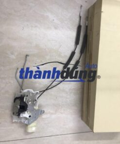 khóa ngậm cửa trước trái chevrolet colorado 2014