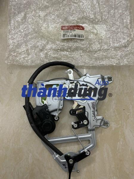 Ổ NGẬM CỬA LÙA HYUNDAI SOLATI 2018-2023 | 8143059000