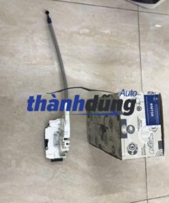 Ổ NGẬM KHÓA CỬA MERCEDES C350 2008-2014 | 2047201535
