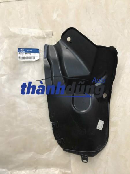 CHẮN BÙN LÒNG DÈ SAU XE HYUNDAI GETZ 2007 | 868211C500