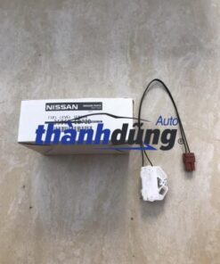 cảm biến báo dầu xe nissan navara 2009