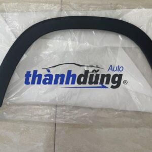 ốp cua lốp trước trái chevrolet orlando