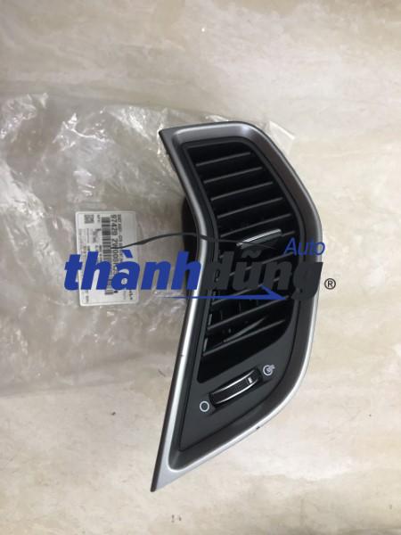 cửa gió điều hòa giữa hyundai santafe 2013