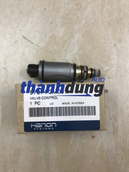 VAN ĐUÔI LỐC LẠNH HYUNDAI GENESIS | 97674-3M001