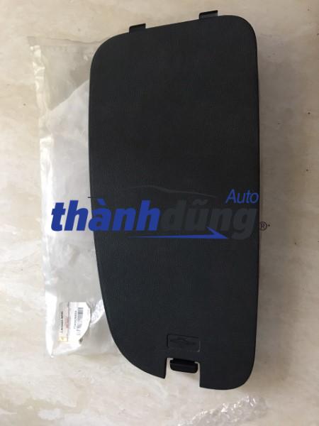 nắp hốc để đồ cốp hậu phụ mitsubishi xpander 2021
