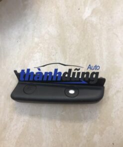 ốp đầu ba đờ sốc trước isuzu giga 420hp | 8963073d17yz