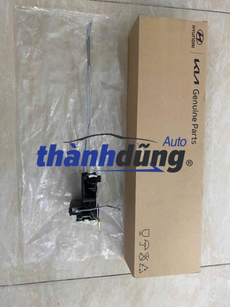 cơ cấu ngậm khóa cửa trước kia k2700 2006-2016 | 813204e020