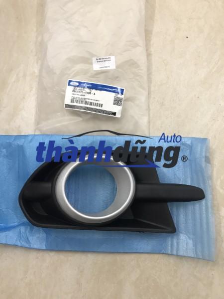 ốp đèn gầm trái ford everest 2009 | uk9e50c10