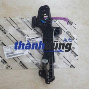 XƯƠNG TAY MỞ CỬA NGOÀI TOYOTA FORTUNER | 69204-0K070