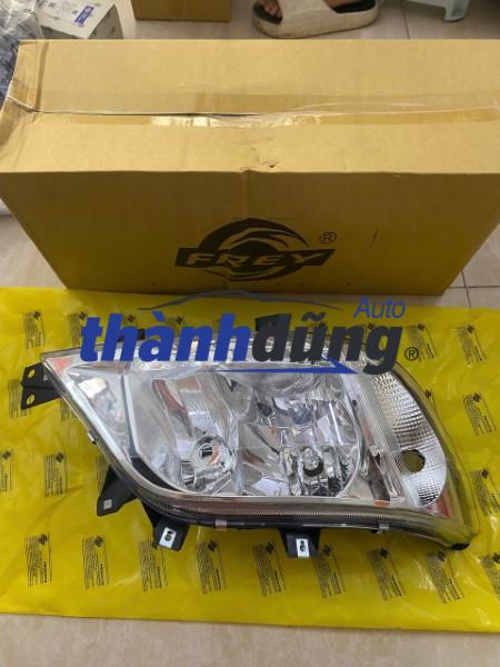 đèn pha phải mercedes sprinter 2002 | 9018202761