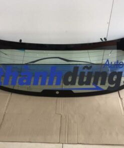 kính cốp hậu peugeot 3008 2017 | 9810847480