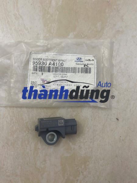cảm biến va chạm đầu xe kia carens 2012-2018 | 95930a4100