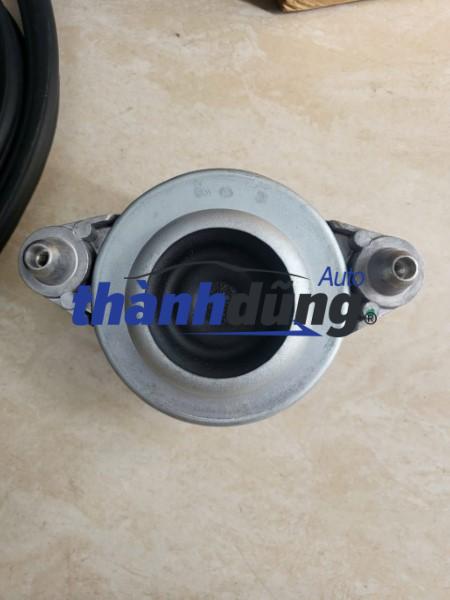 CAO SU CHÂN MÁY MERCEDES C180 | 2042404217