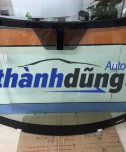 kính chắn gió trước xe suzuki ciaz 2020