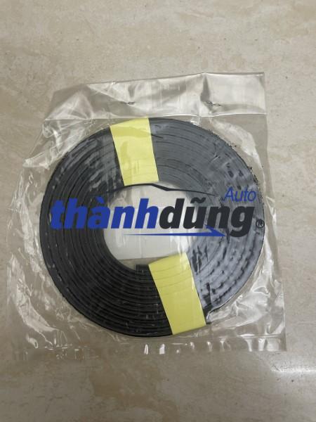 RON KÍNH CHẮN GIÓ TRƯỚC TOYOTA FORTUNER 2010 | 56117-0K010