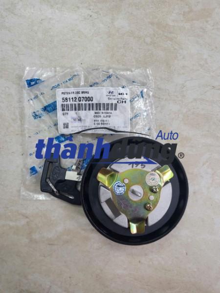 NẮP THÙNG DẦU HYUNDAI HD700 | 3118069A00