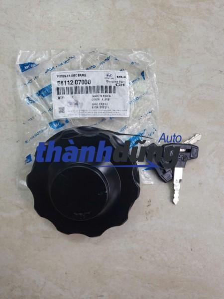 NẮP THÙNG DẦU HYUNDAI HD700 | 3118069A00