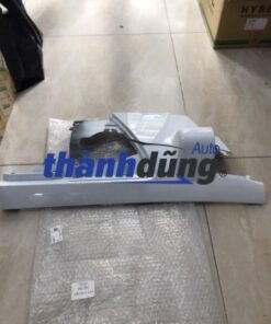 Alternative view of ỐP HƯỚNG GIÓ PHỤ ISUZU NQR90 | 8974060399
