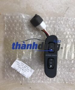 Alternative view of CÔNG TẮC LÊN KÍNH BÊN TÀI HYUNDAI PORTER 2 | 93691-43320