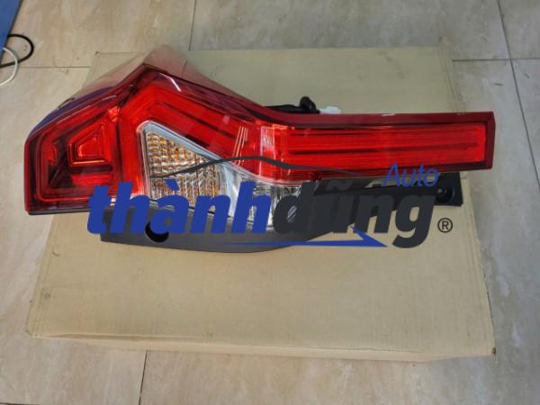 ĐÈN HẬU MITSUBISHI PAJERO 2015-2021 | 8330B002