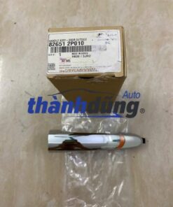 TAY MỞ CỬA NGOÀI XE KIA SORENTO 2013 | 826512P010