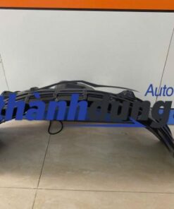 Alternative view of LÒNG DÈ CHẮN BÙN TRƯỚC PHẢI NISSAN NAVARA 2019 | 638434KH0A