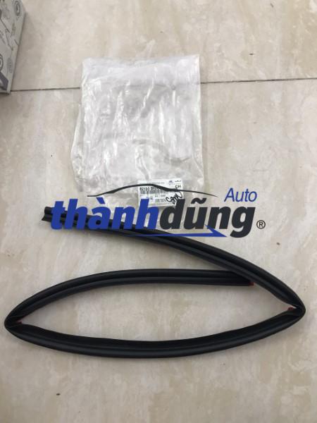 GIOĂNG NẸP KÍNH HYUNDAI HD99 | 821305H000 - Ảnh 2