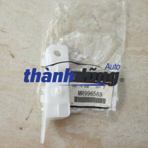 TAI CÀI CẢN TRƯỚC MITSUBISHI GRANDIS | MR996569