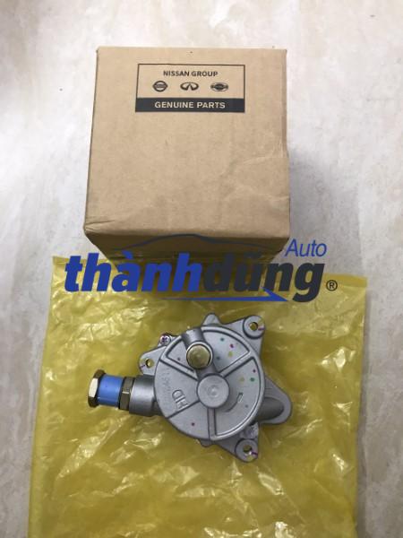 bơm chân không xe nissan navara | 146507t411