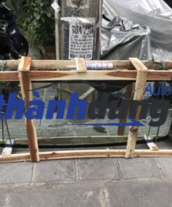 kính cốp hậu toyota hiace 2005 | 6810526080