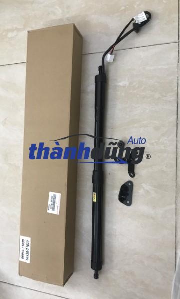 ty chống cốp sau toyota fortuner 2019 | 6891071030