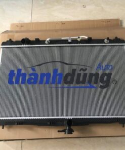 két nước toyota camry 2.0l 2015 | 164000v170