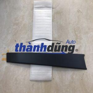 nẹp trụ cánh cửa trước phải toyota yaris 2019 | 757560d040