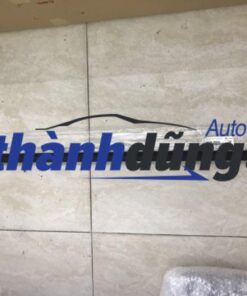 Alternative view of NẸP CHÂN KÍNH NGOÀI KIA CARNIVAL 2.2L 2024 | 82210R0000