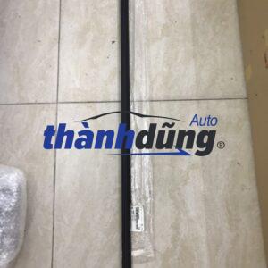 nẹp chân kính ngoài kia carnival 2.2l 2024 | 191015r1000