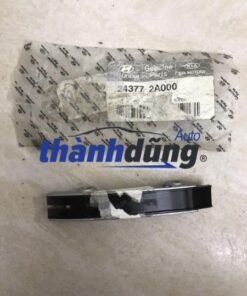 dẫn hướng xích cam cong kia ceed 2009-2014 | 243772a000