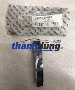 Alternative view of DẪN HƯỚNG XÍCH CAM CONG KIA CEED 2009-2014 | 243772A000