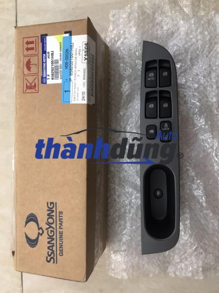 công tắc lên kính trước trái ssangyong stavic | 8582021001hbj