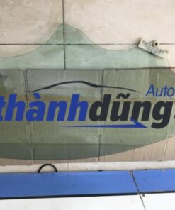 kính cánh cửa xe hyundai santafe 2.0l 2019 | 82420l1010