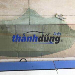 kính cánh cửa xe hyundai santafe 2.0l 2019 | 82420l1010