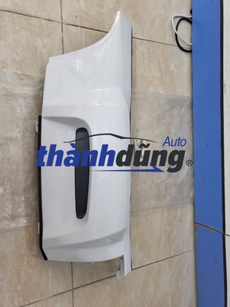 ỐP GÒ MÁ PHỤ HYUNDAI HD120 | 827106B003