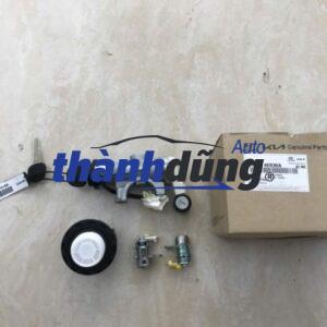 BỘ KHÓA ĐIỆN CÁNH CỬA KIA K200 | 819054E030