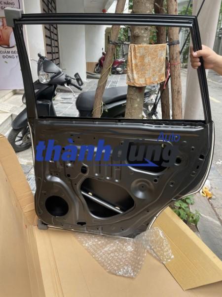 CÁNH CỬA TOYOTA INNOVA 2006-2009 | 670040K030