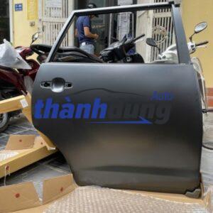 CÁNH CỬA TOYOTA INNOVA 2006-2009 | 670040K030
